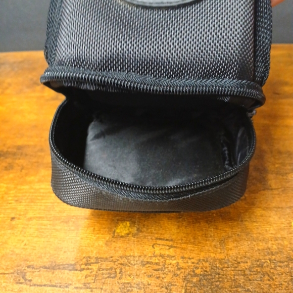 Kodak Dual Compartment Camera Bag Soft Fits Most Digital Cameras Black - Picture 6 of 7